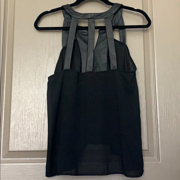 Top - Picture 2 of 3